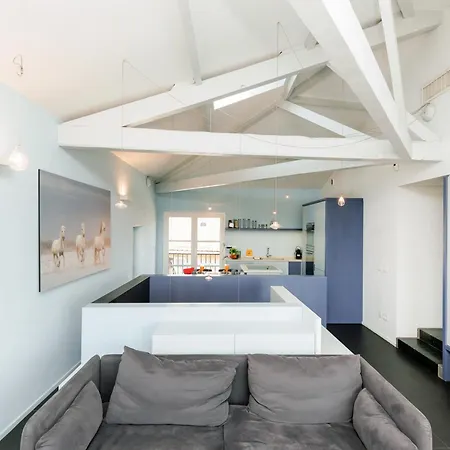 Golden Bay Yourhosthelper Apartman *